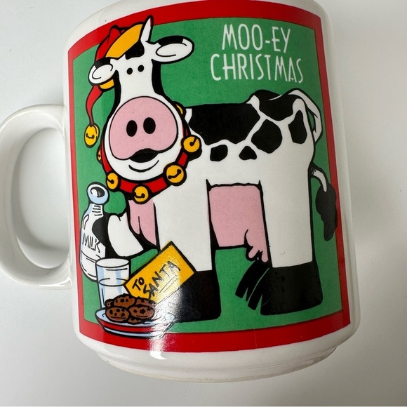 Vintage “Moo-ye Christmas “ mug by Papel Freelance - Picture 4 of 5